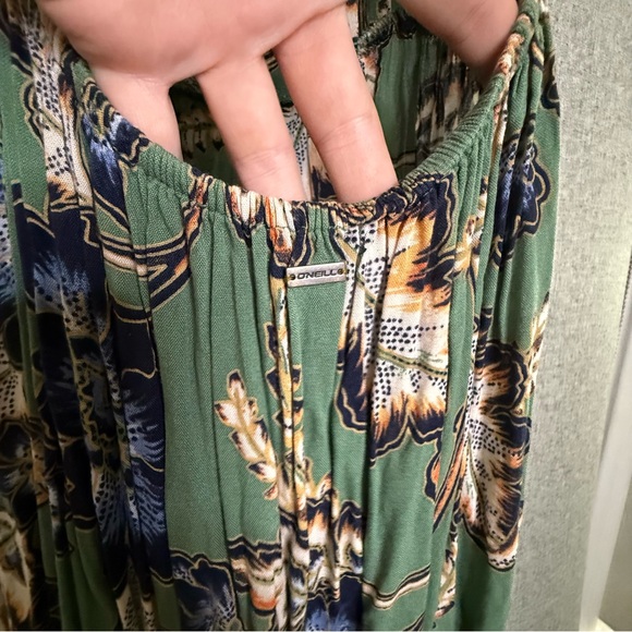 O'Neill Floral Green Maxi Dress‎ Cut Out Back Size Small - Picture 6 of 8